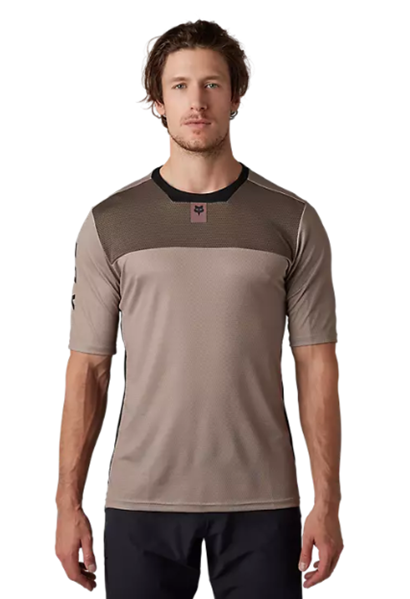 Fox Racing Defend Short Sleeve Jersey in Mocha-1